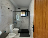Resale - Apartment - Torrevieja - Centro