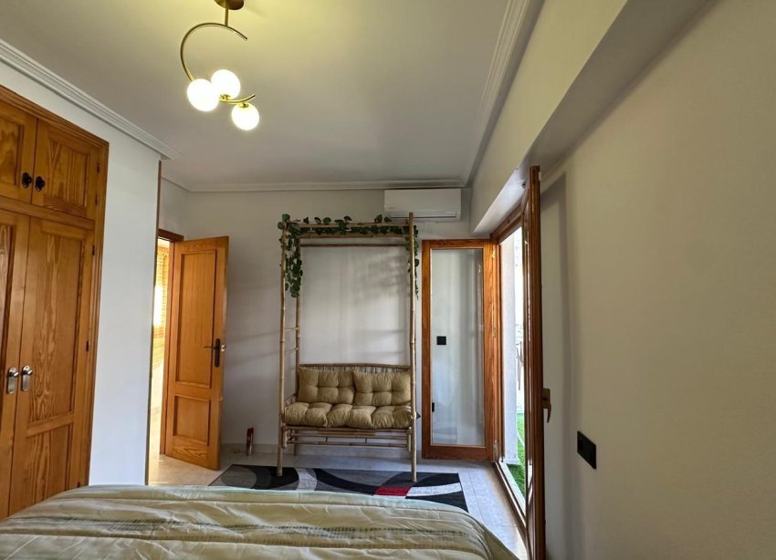 Resale - Apartment - Torrevieja - Centro