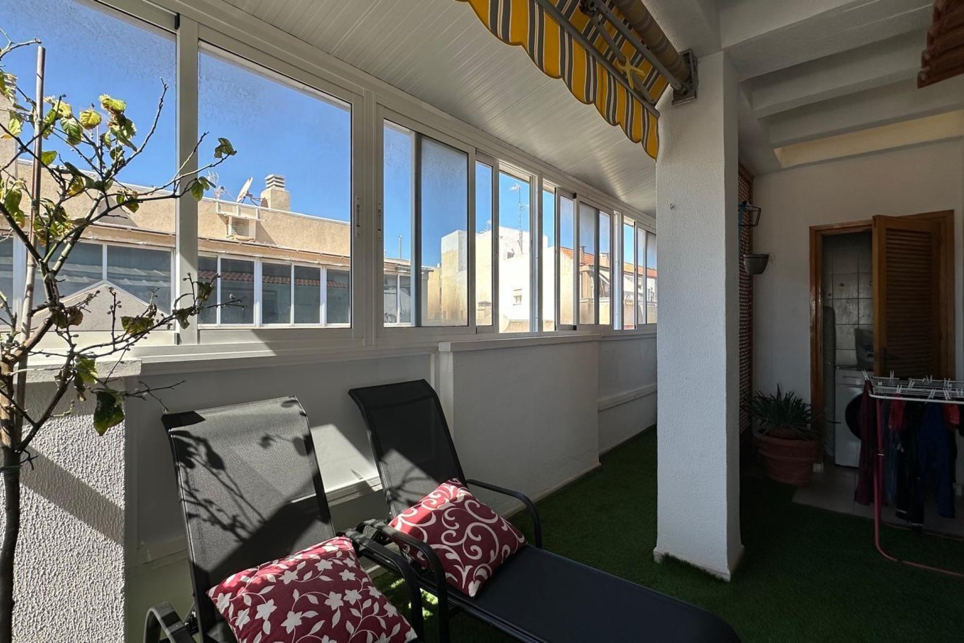 Resale - Apartment - Torrevieja - Centro