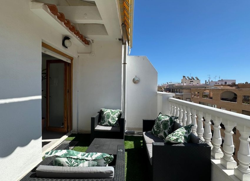 Resale - Apartment - Torrevieja - Centro