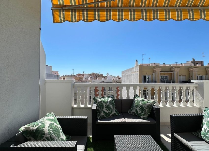 Resale - Apartment - Torrevieja - Centro