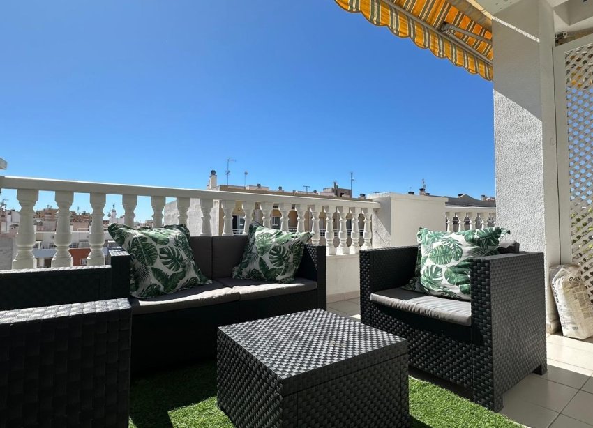 Resale - Apartment - Torrevieja - Centro