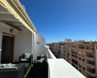 Resale - Apartment - Torrevieja - Centro