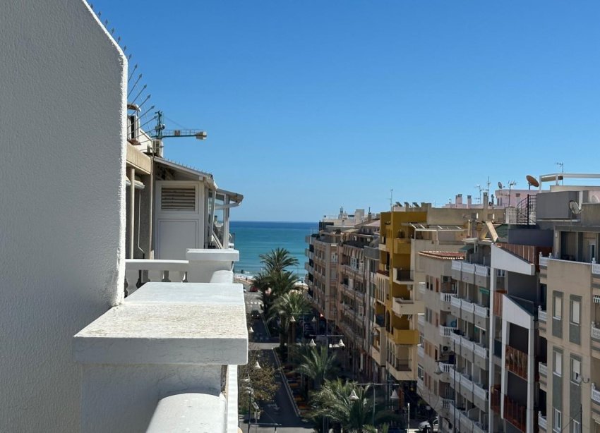 Resale - Apartment - Torrevieja - Centro