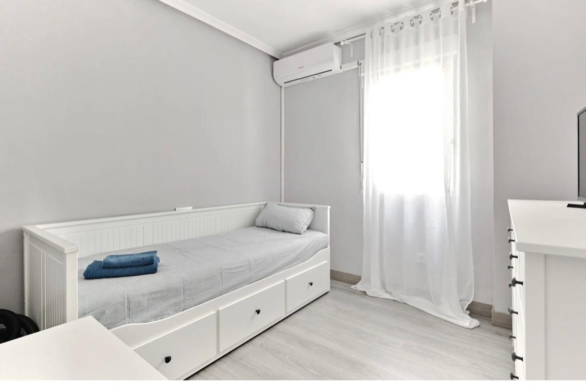 Resale - Apartment - Torrevieja - Centro