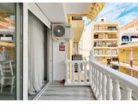 Resale - Apartment - Torrevieja - Centro