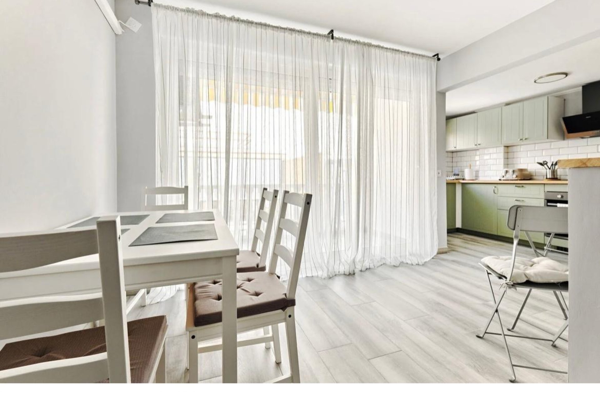 Resale - Apartment - Torrevieja - Centro