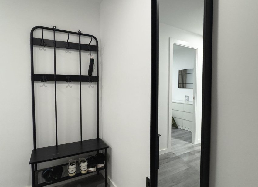 Resale - Apartment - Torrevieja - Centro