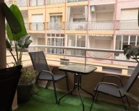 Resale - Apartment - Torrevieja - Centro