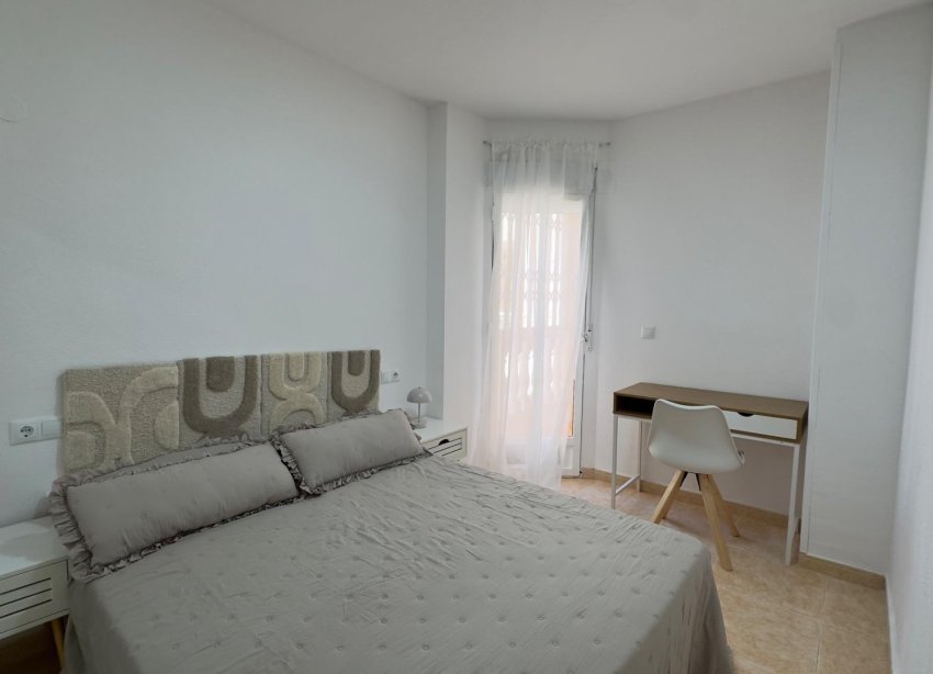 Resale - Apartment - Torrevieja - Centro