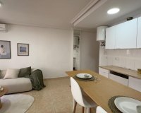 Resale - Apartment - Torrevieja - Centro