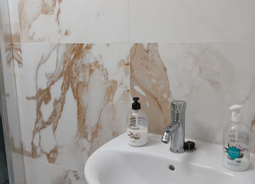 Resale - Apartment - Torrevieja - Centro