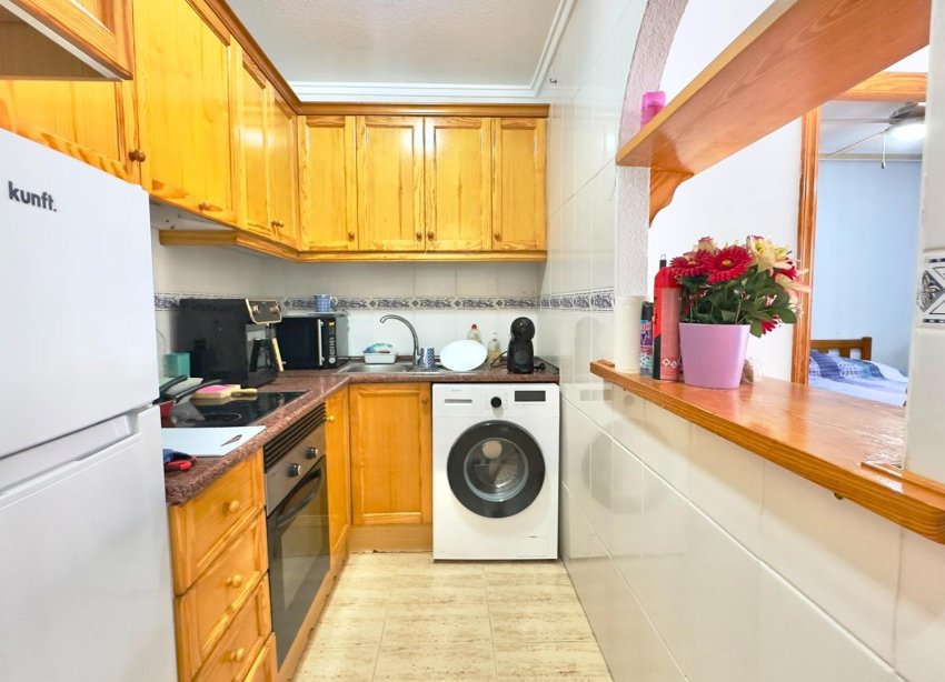 Resale - Apartment - Torrevieja - Centro