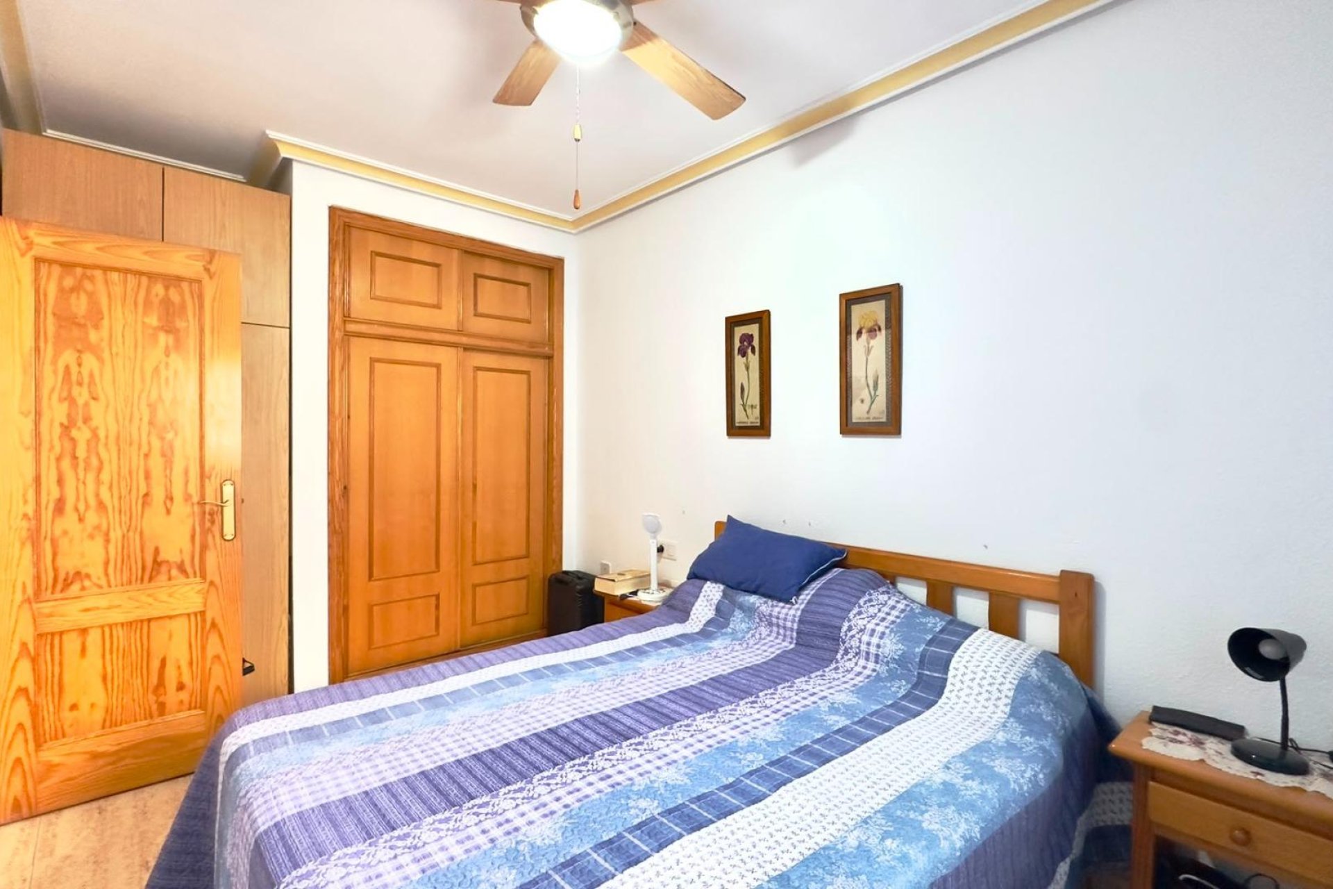Resale - Apartment - Torrevieja - Centro