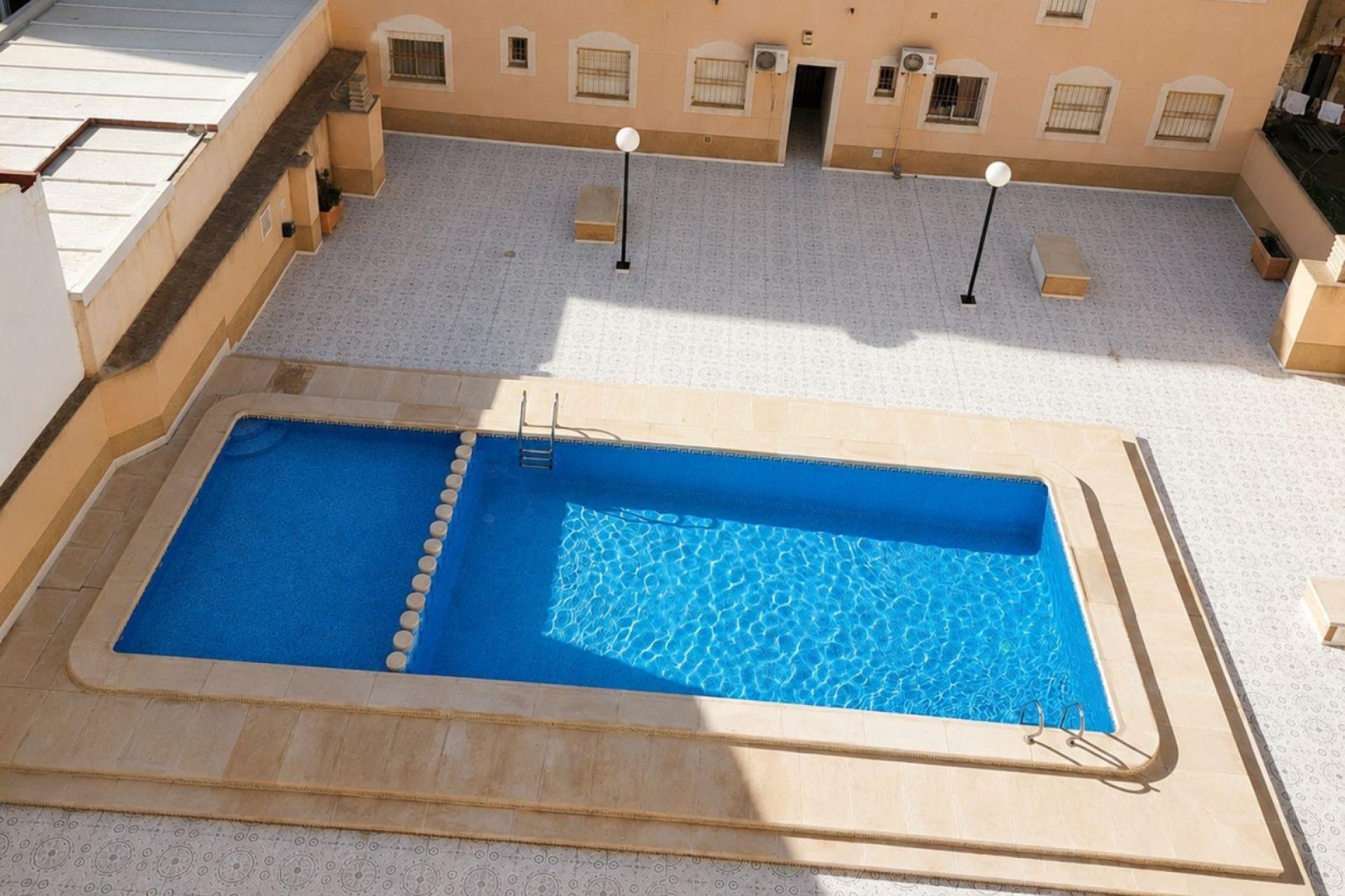 Resale - Apartment - Torrevieja - Centro