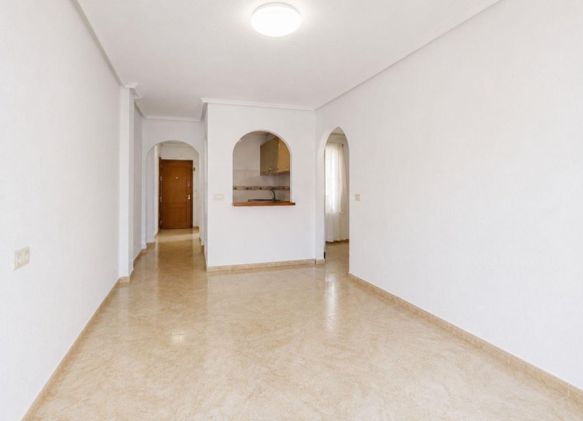 Resale - Apartment - Torrevieja - Centro