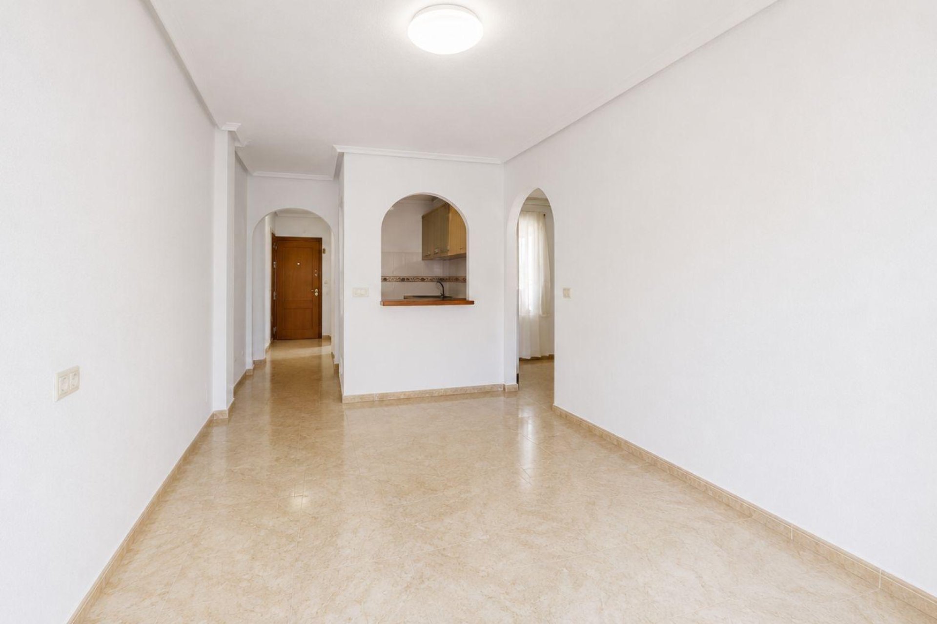 Resale - Apartment - Torrevieja - Centro