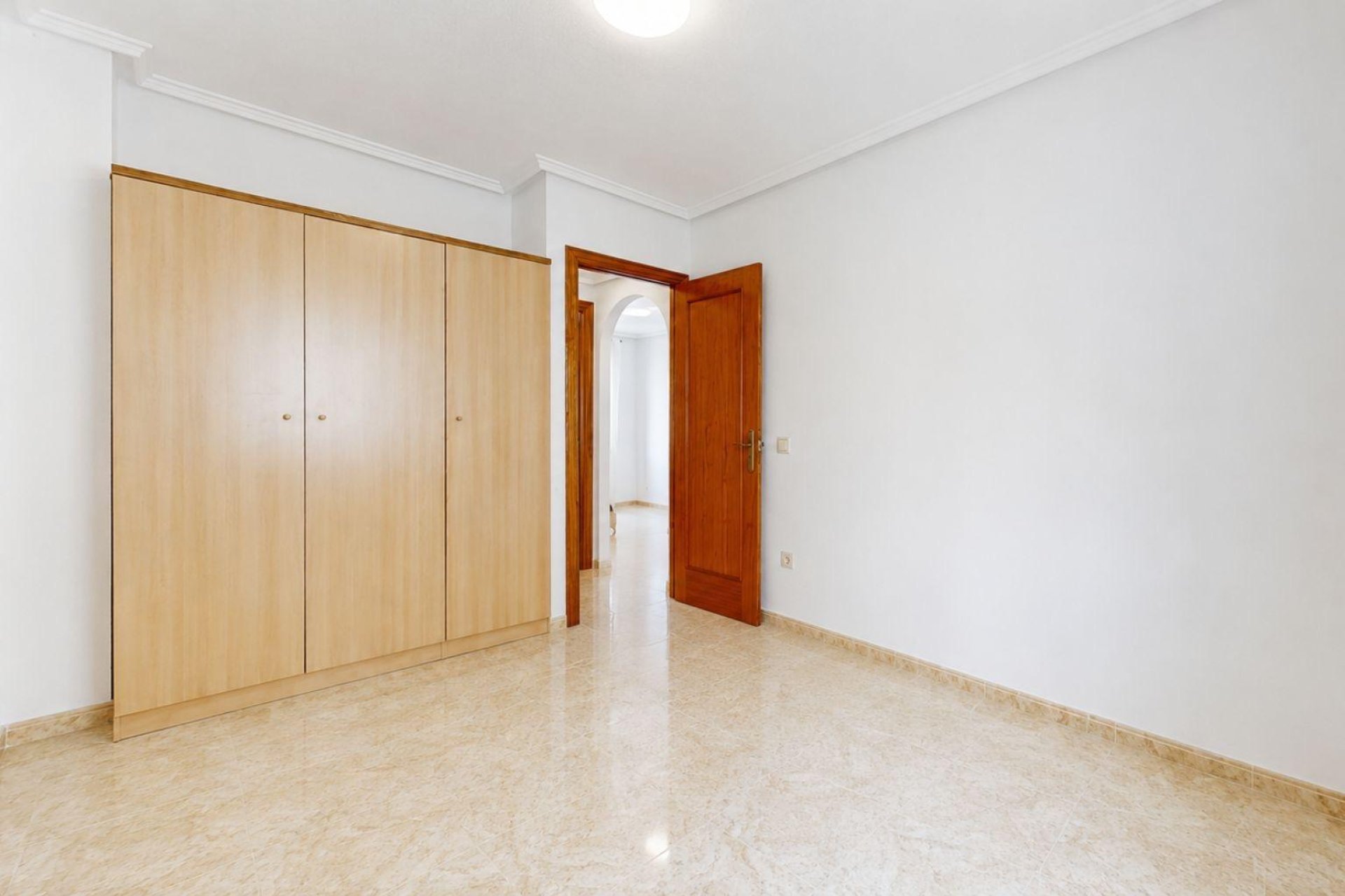 Resale - Apartment - Torrevieja - Centro