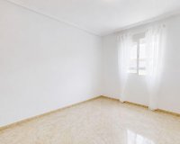 Resale - Apartment - Torrevieja - Centro