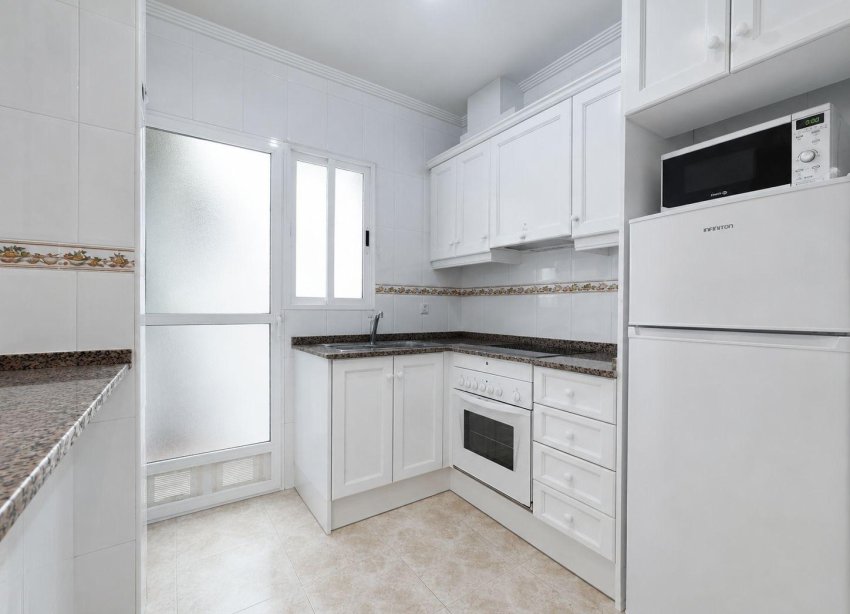 Resale - Apartment - Torrevieja - Centro