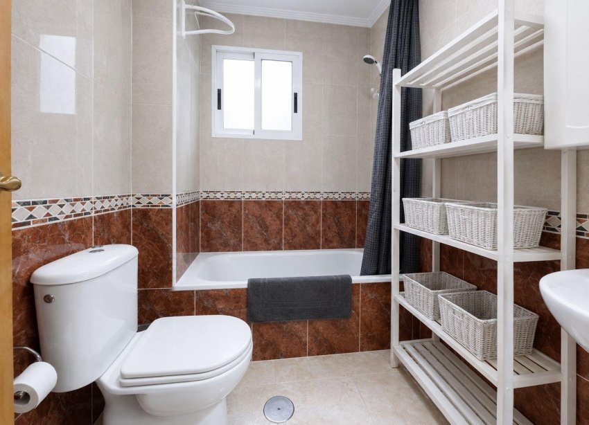 Resale - Apartment - Torrevieja - Centro