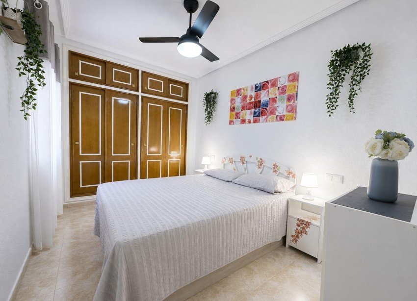 Resale - Apartment - Torrevieja - Centro