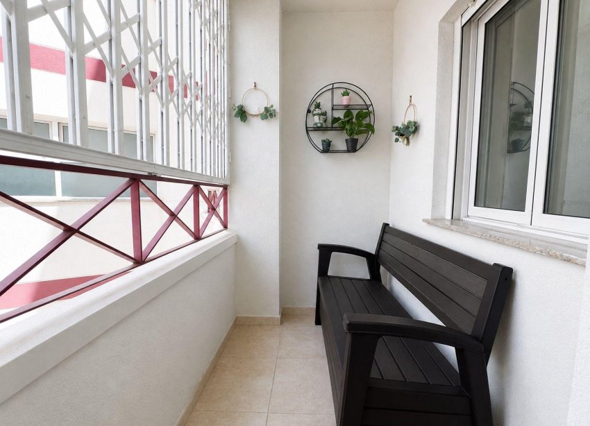 Resale - Apartment - Torrevieja - Centro