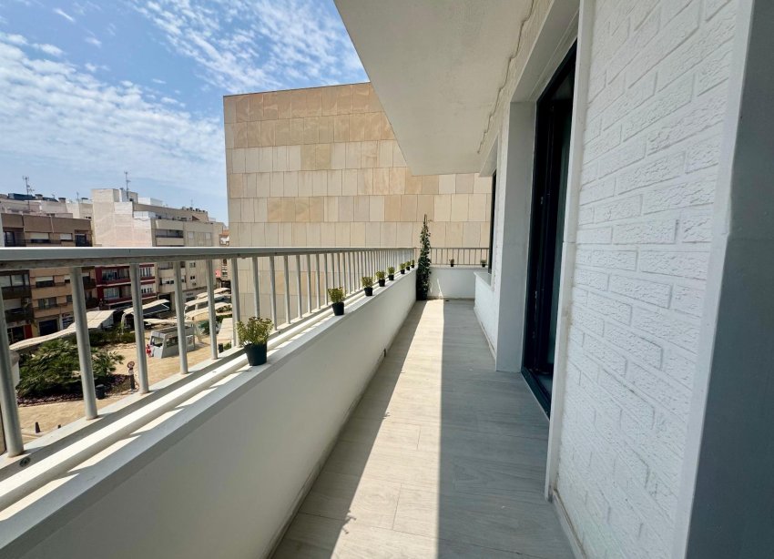 Resale - Apartment - Torrevieja - CLUB NAUTICO TORREVIEJA