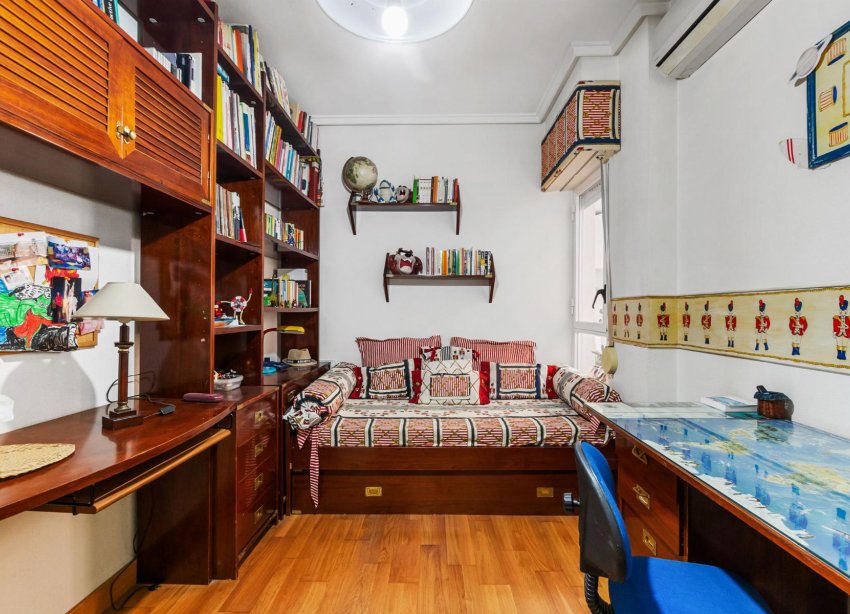 Resale - Apartment - Torrevieja - CLUB NAUTICO TORREVIEJA
