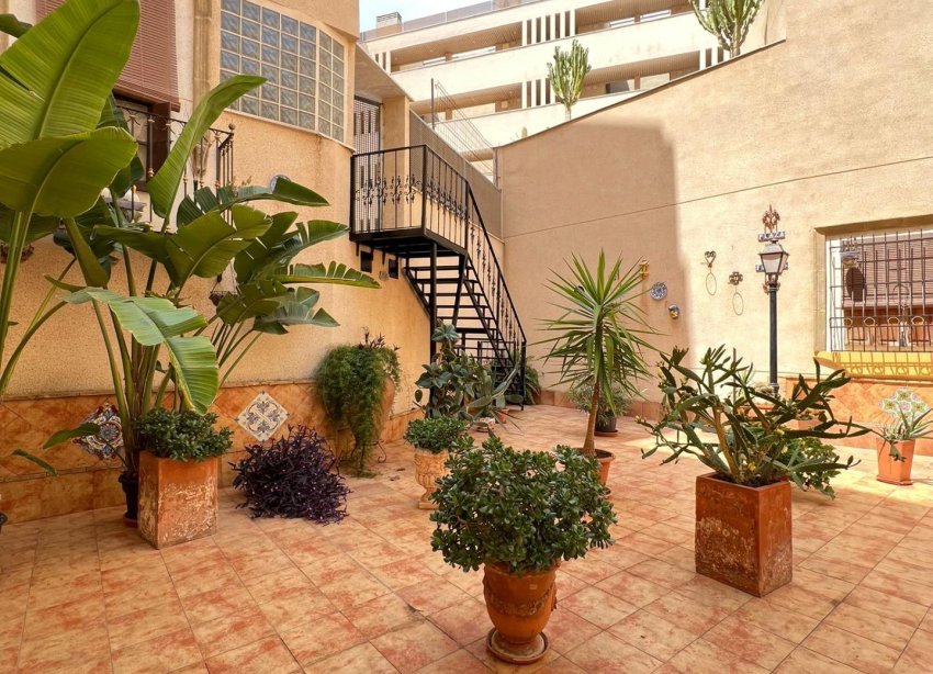 Resale - Apartment - Torrevieja - Curva del Palangre