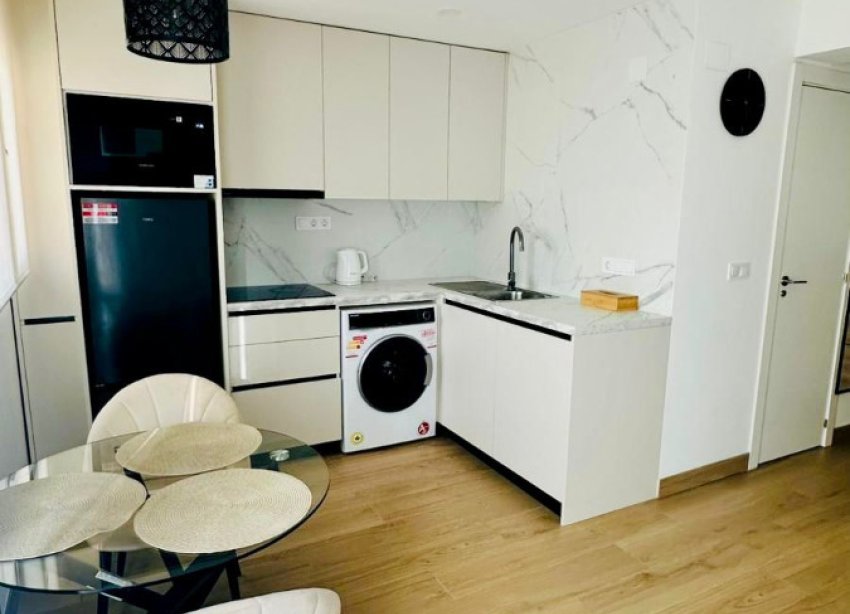 Resale - Apartment - Torrevieja - Curva del Palangre