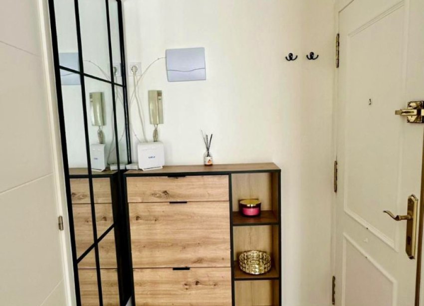 Resale - Apartment - Torrevieja - Curva del Palangre