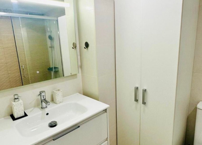 Resale - Apartment - Torrevieja - Curva del Palangre