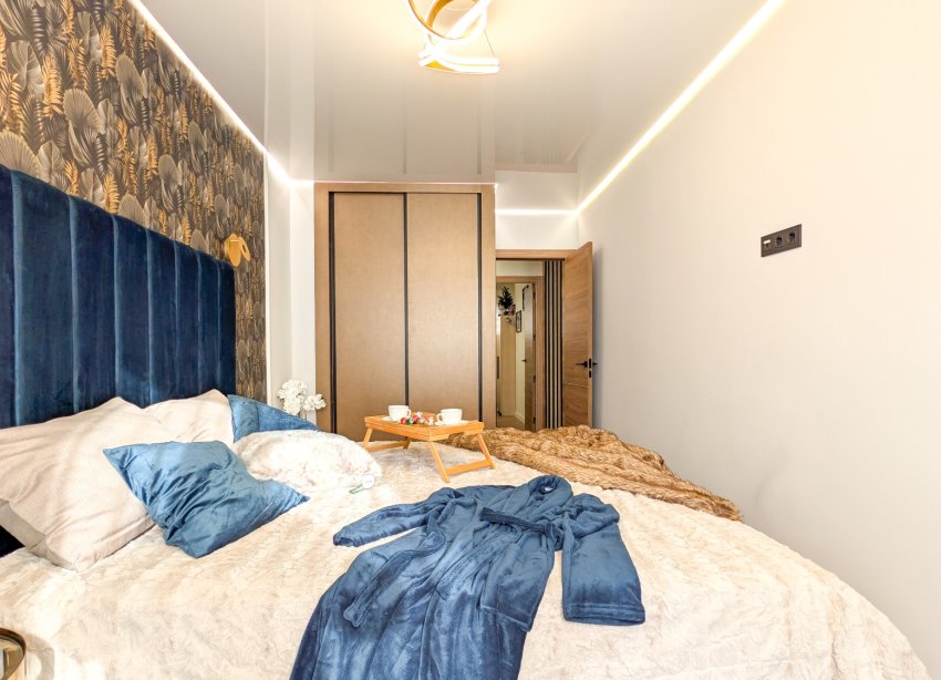 Resale - Apartment - Torrevieja - El Acequión - Los Náufragos