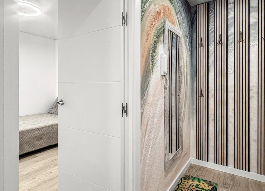 Resale - Apartment - Torrevieja - El Acequión - Los Náufragos