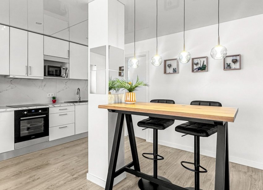 Resale - Apartment - Torrevieja - El Acequión - Los Náufragos
