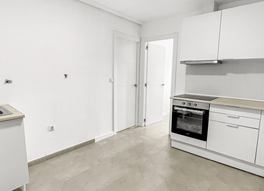 Resale - Apartment - Torrevieja - El Acequión - Los Náufragos