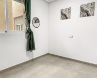 Resale - Apartment - Torrevieja - El Acequión - Los Náufragos