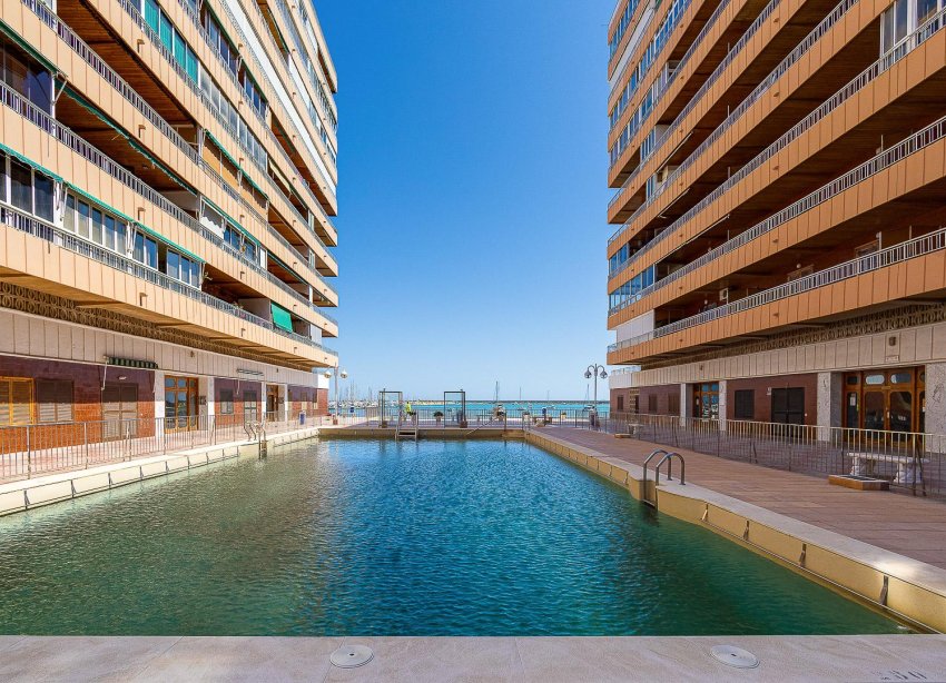 Resale - Apartment - Torrevieja - El Acequión