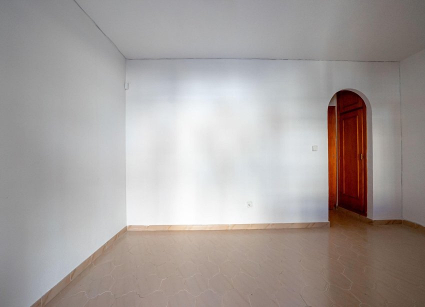 Resale - Apartment - Torrevieja - El chaparral
