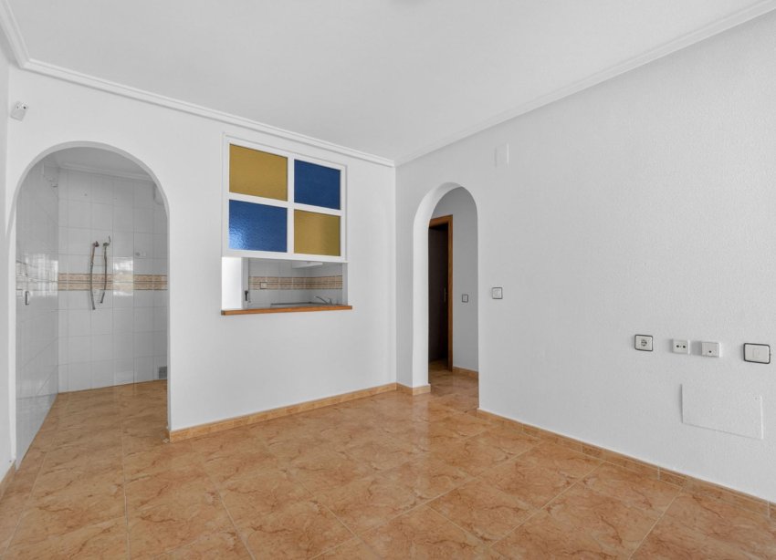 Resale - Apartment - Torrevieja - El limonar