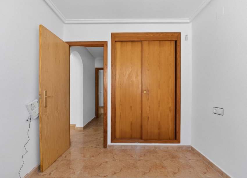 Resale - Apartment - Torrevieja - El limonar