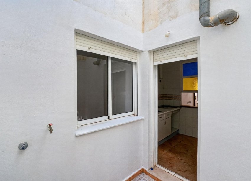 Resale - Apartment - Torrevieja - El limonar