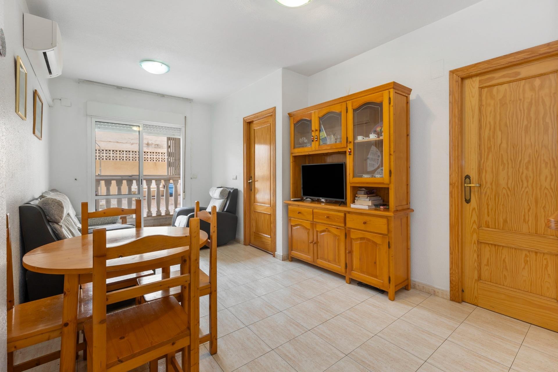 Resale - Apartment - Torrevieja - El molino