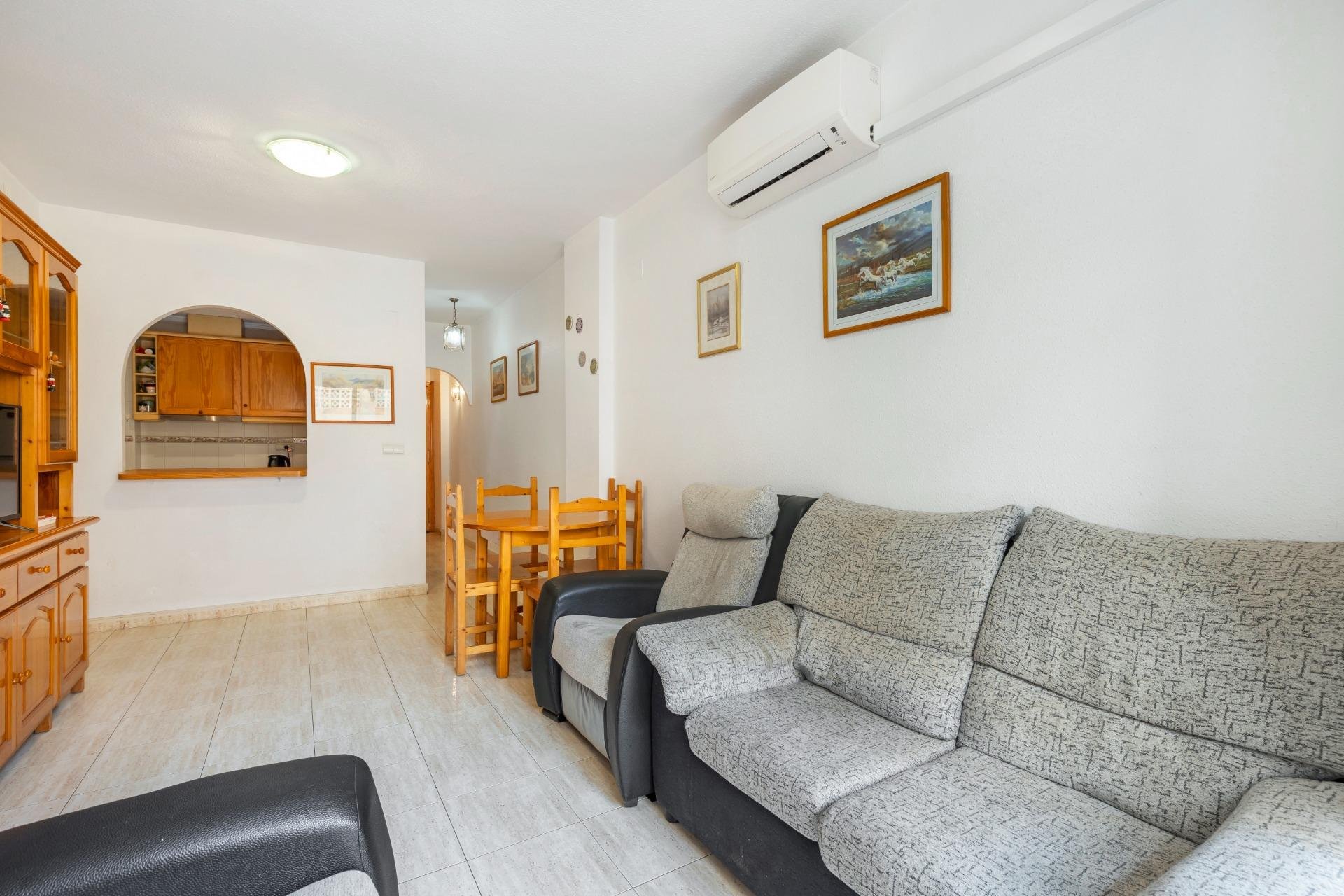 Resale - Apartment - Torrevieja - El molino