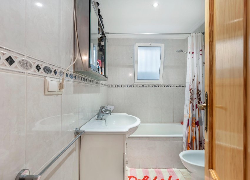 Resale - Apartment - Torrevieja - El molino