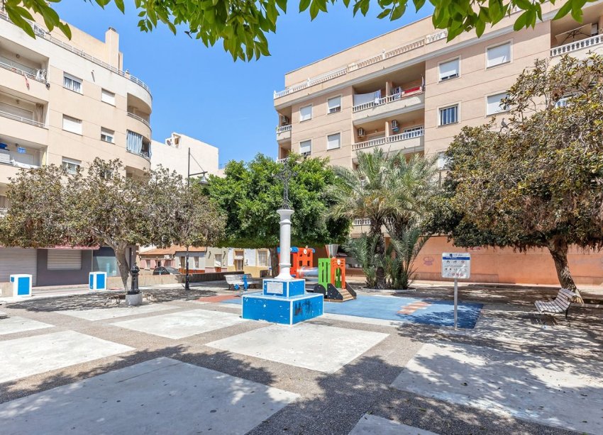 Resale - Apartment - Torrevieja - El molino