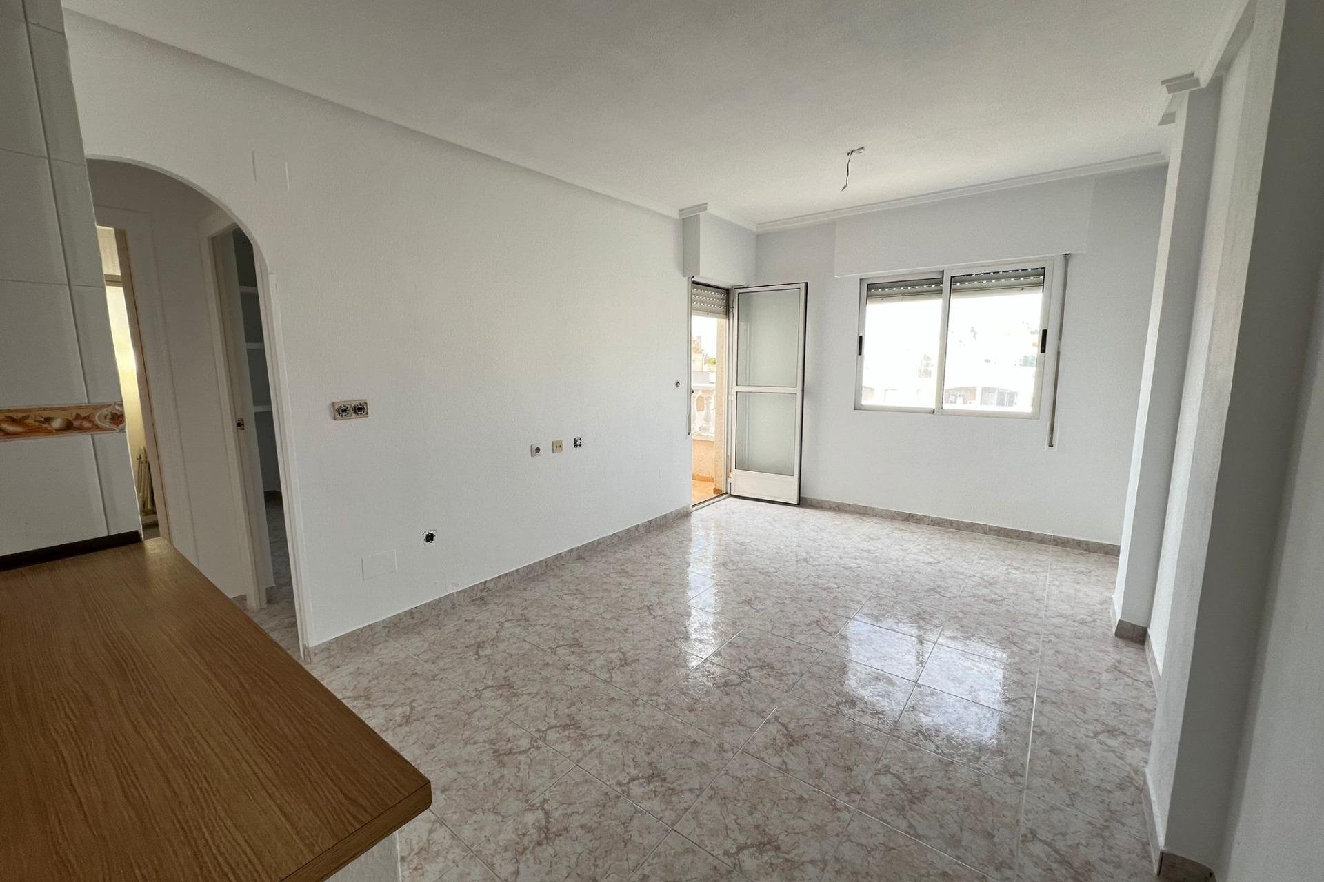 Resale - Apartment - Torrevieja - Estacion de autobuses