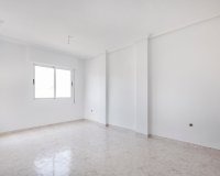 Resale - Apartment - Torrevieja - Estacion de autobuses