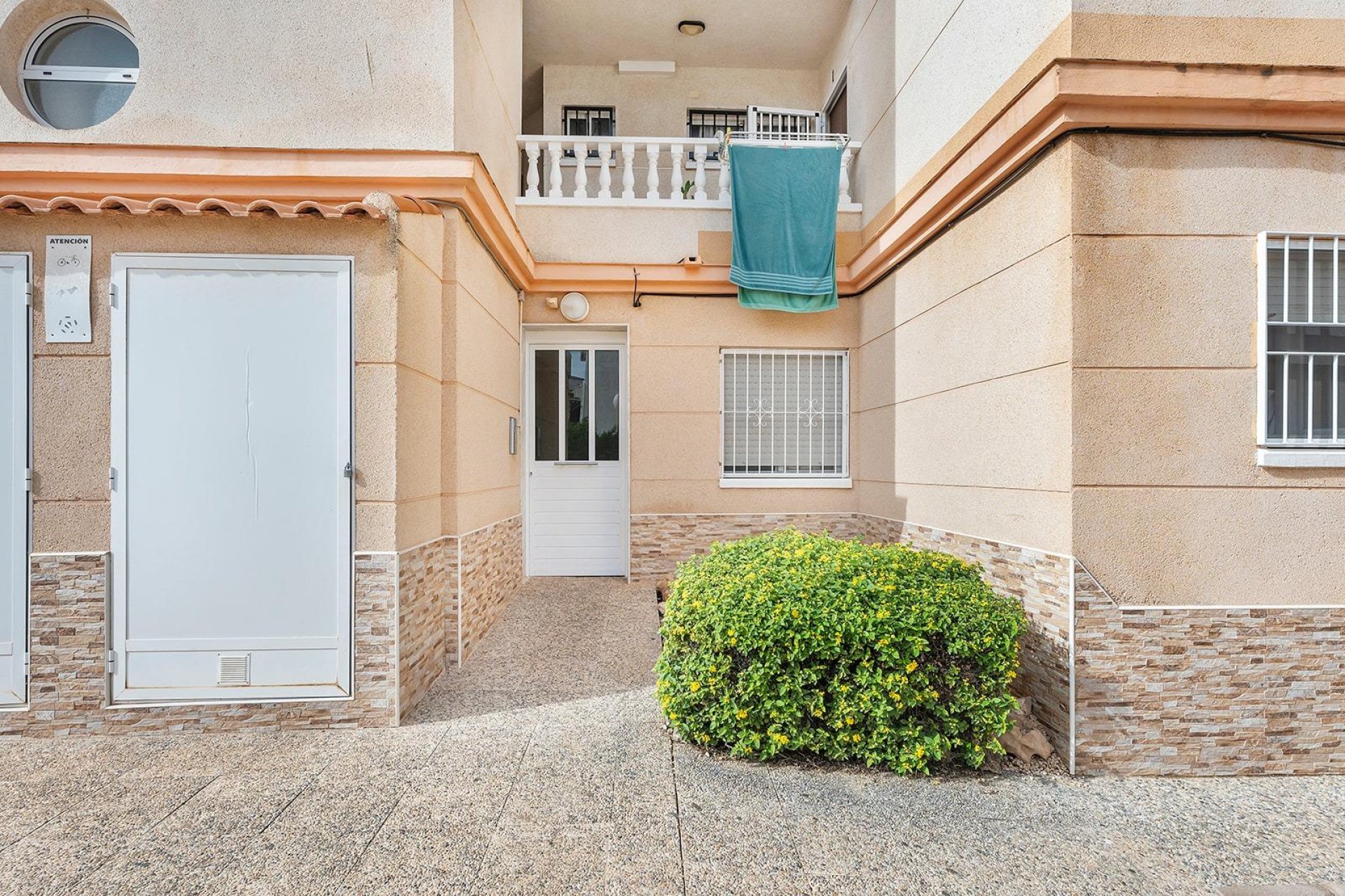 Resale - Apartment - Torrevieja - Estacion de autobuses